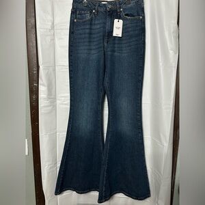 Forever 21 NWT High Rise Slim Fit Flare Leg Jeans Size 27
